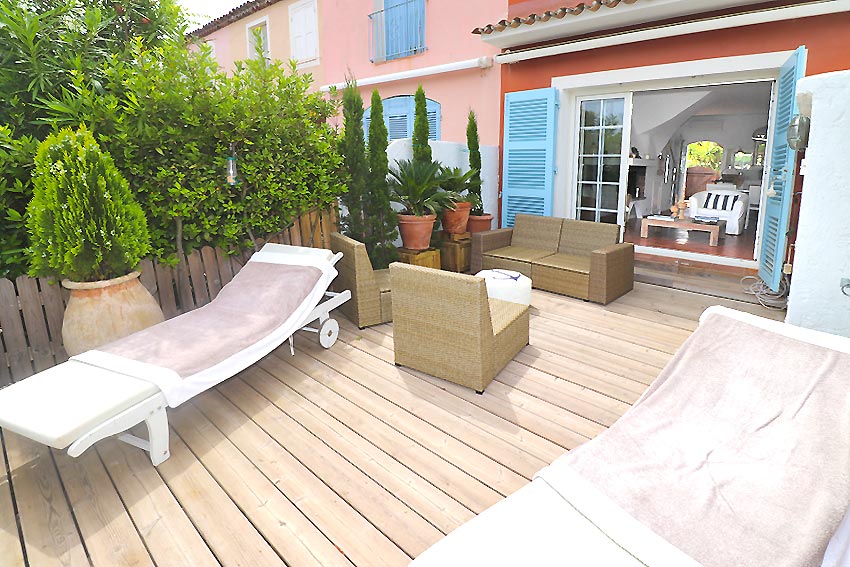 726v MAISON  vendre a PORT GRIMAUD par l'agence abc immobilier