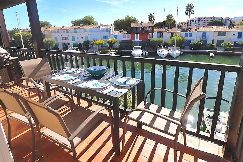 743a appartement  vendre a PORT GRIMAUD par l'agence abc immobilier